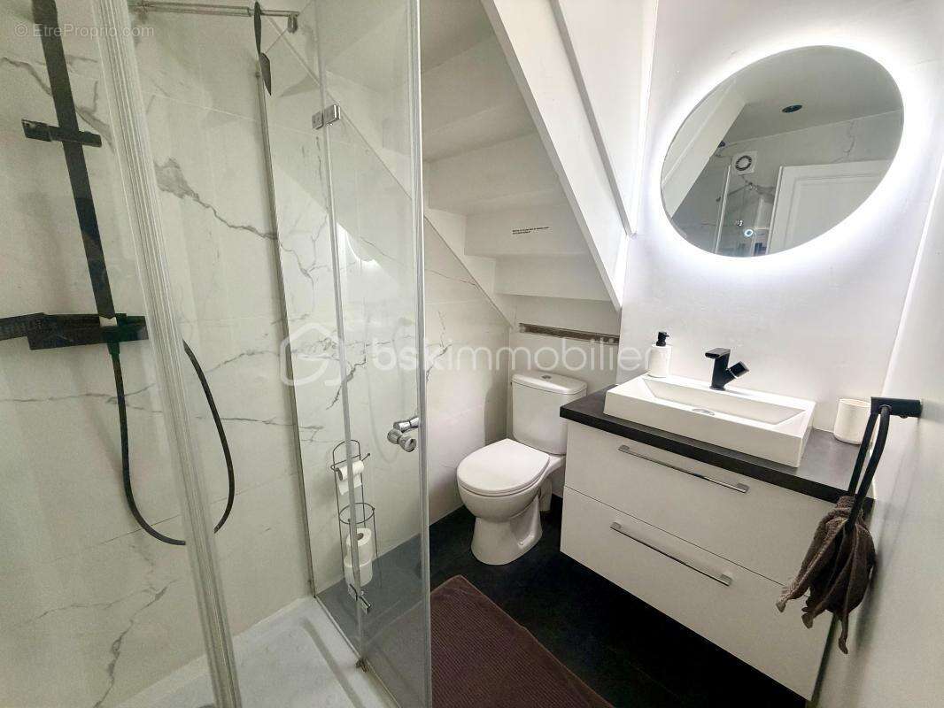 Maison divisée 110m2 – Lot arrière – T4 + T2 en duplex avec dépendance - photo 12