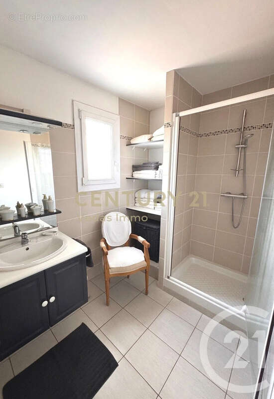 Maison à SAINT-JEAN-DE-VEDAS