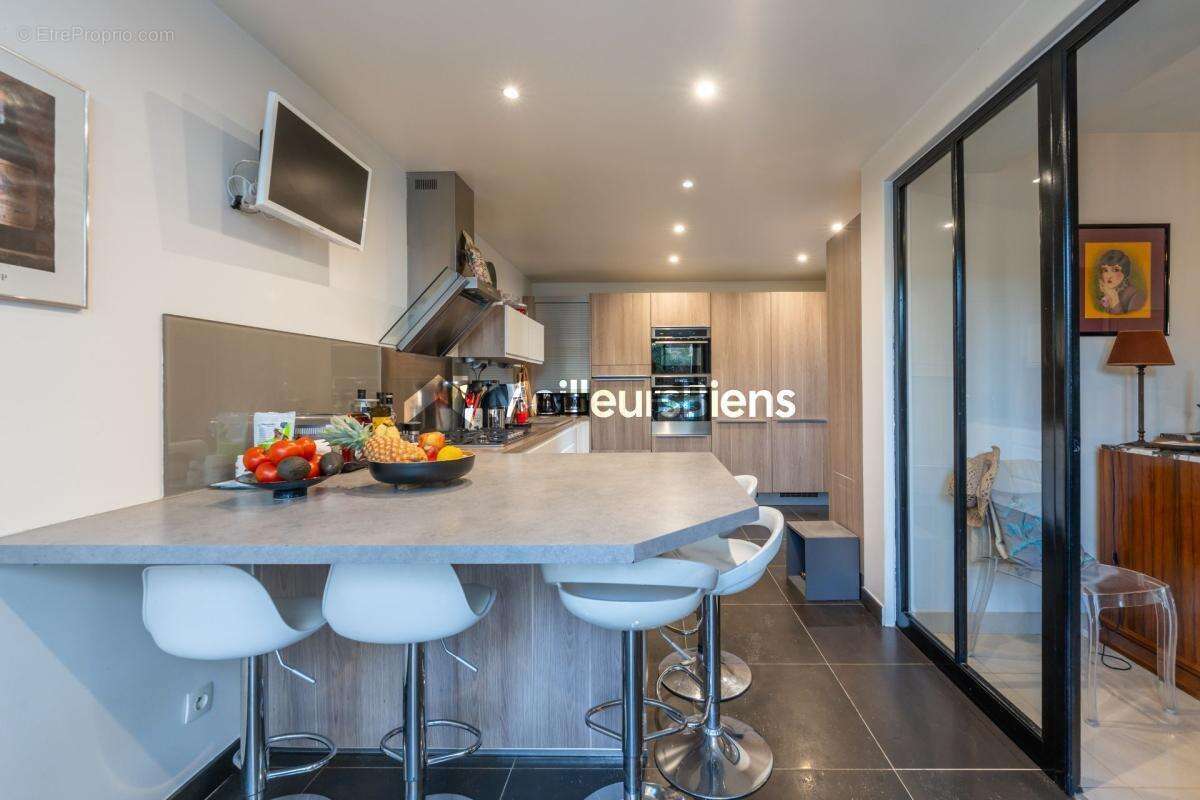 Maison à SAINT-CLOUD