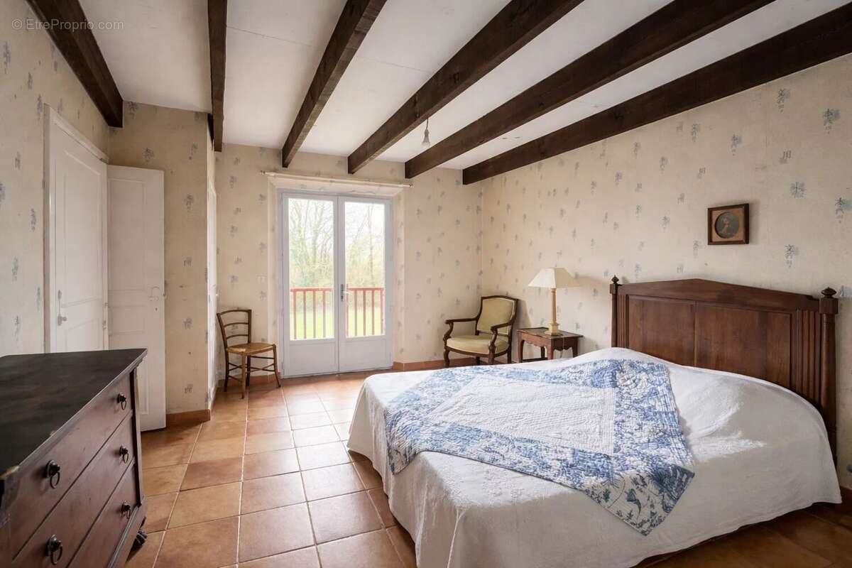 Maison à MOUGUERRE