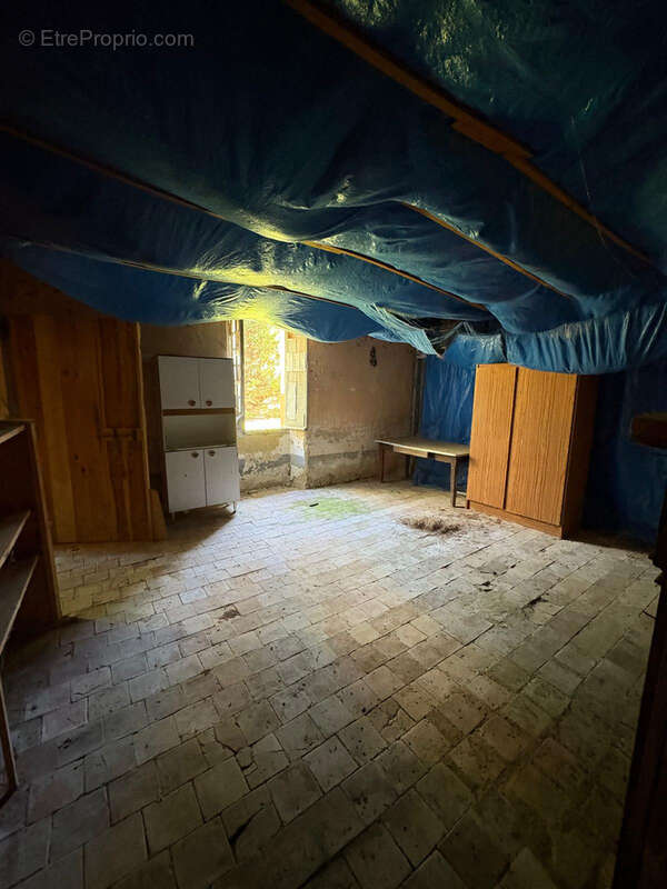 Maison à SAINT-JUSTIN