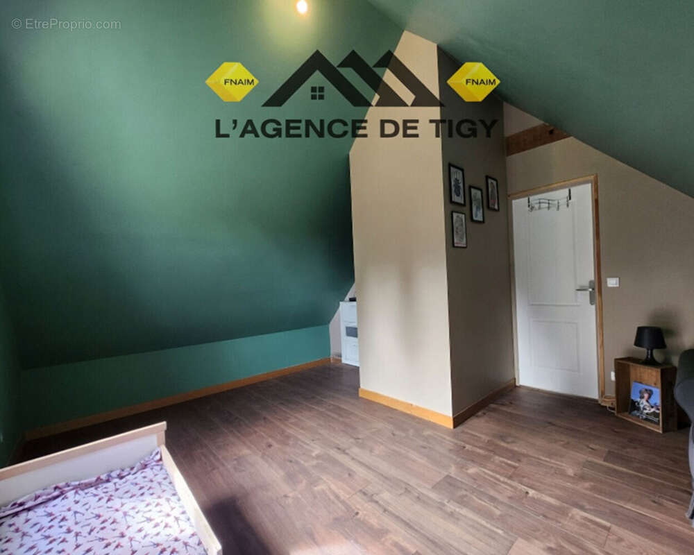 Maison à VIENNE-EN-VAL