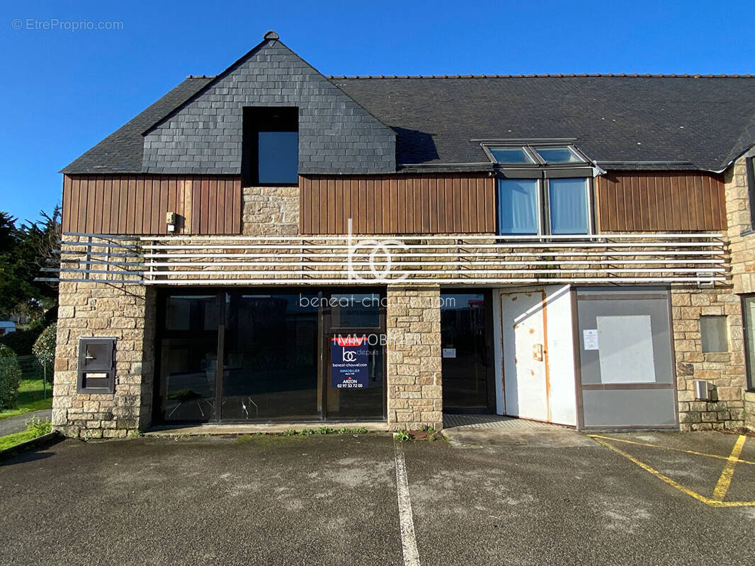 Commerce à ARZON
