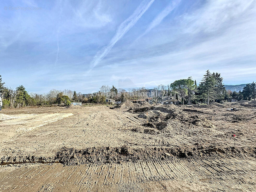 Terrain à CHEVAL-BLANC
