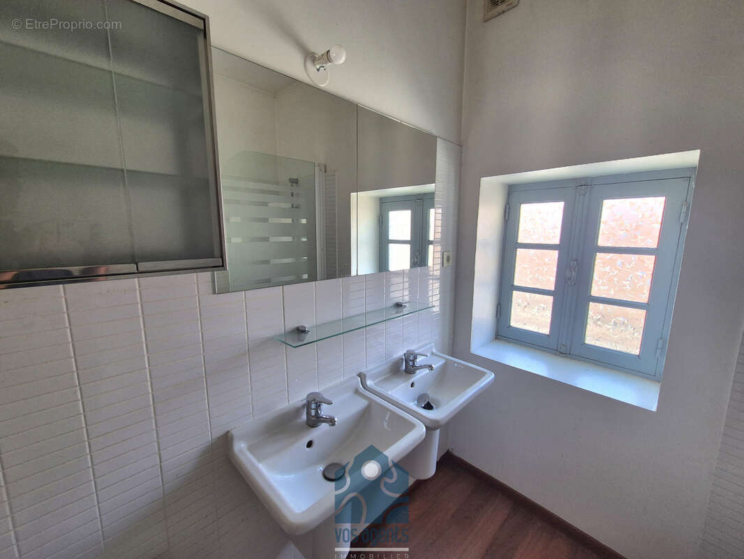 Appartement à VICHY