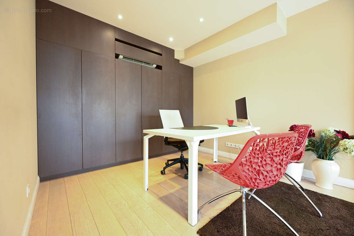 Commerce à BORDEAUX