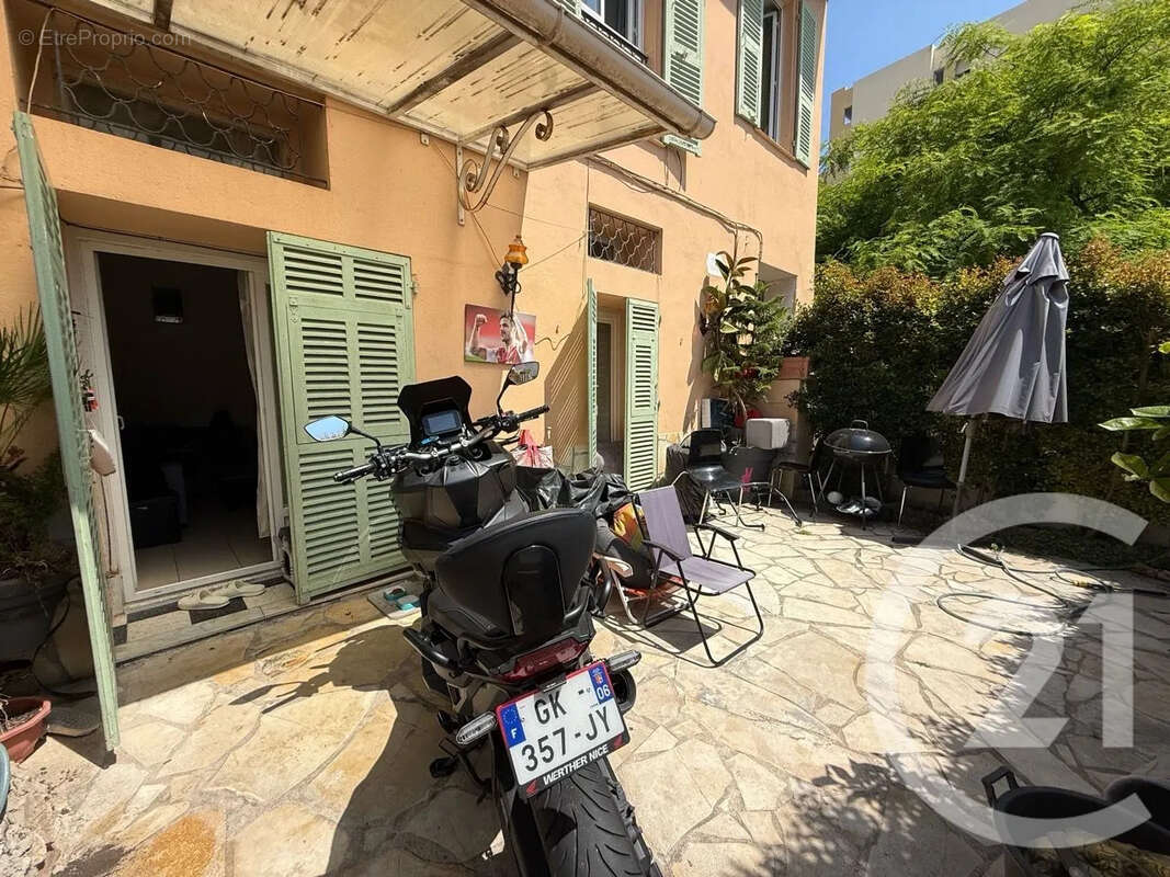 Appartement à MENTON