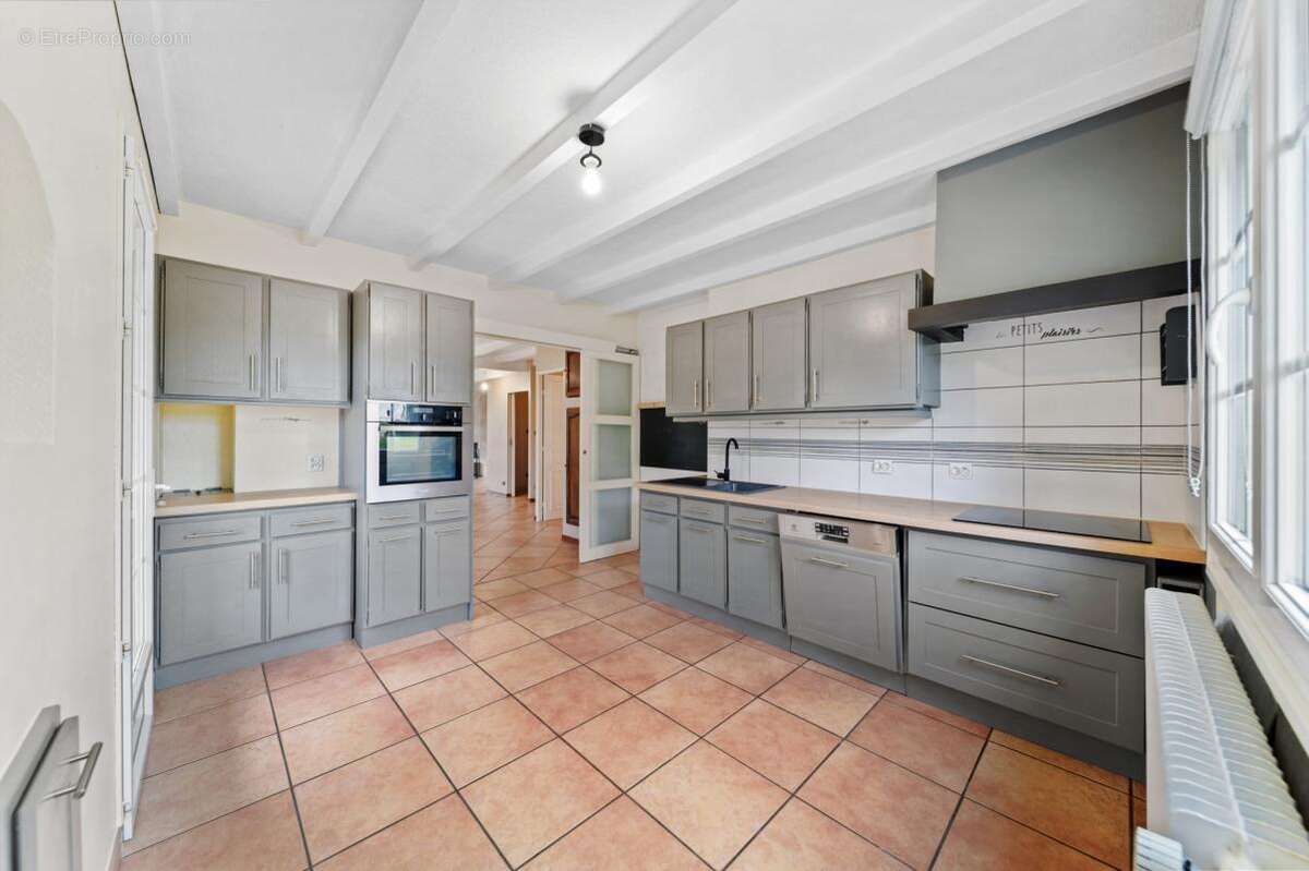 Maison à VAROIS-ET-CHAIGNOT