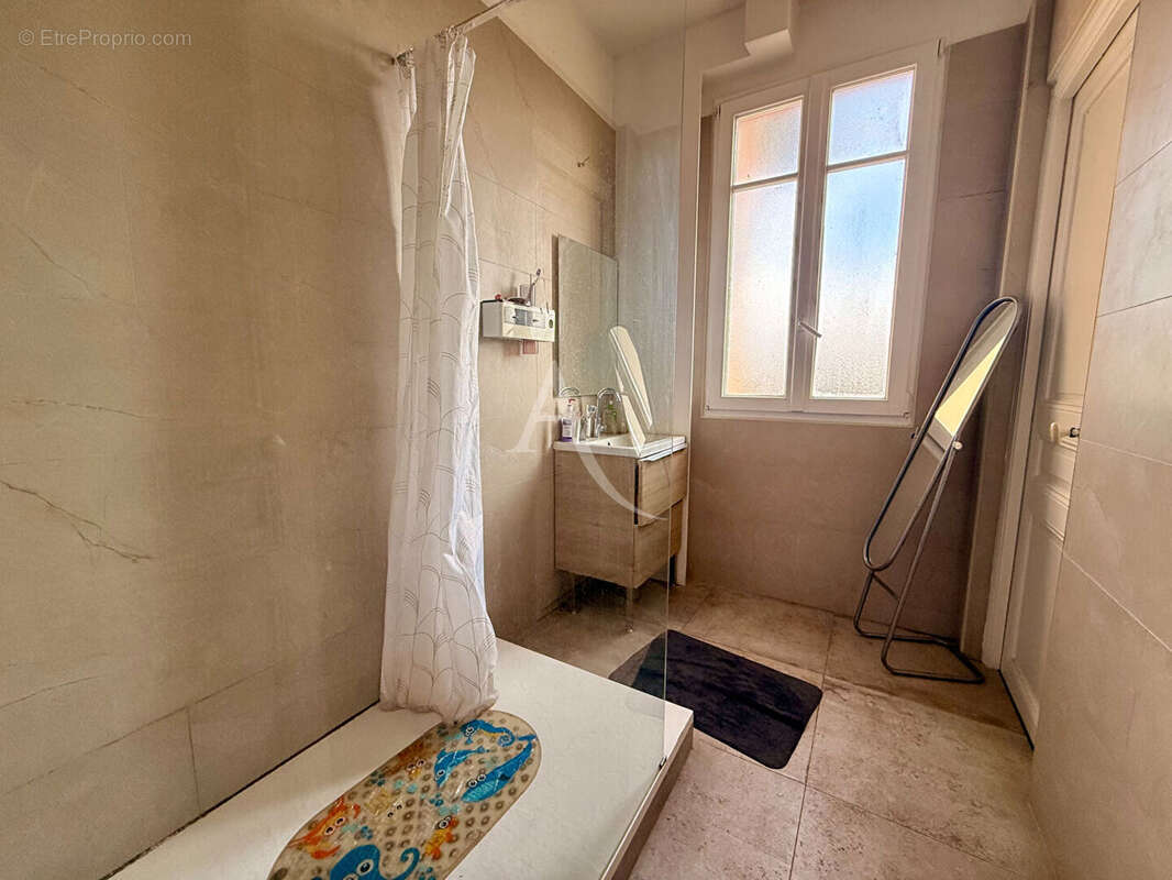 Maison à ROSNY-SOUS-BOIS