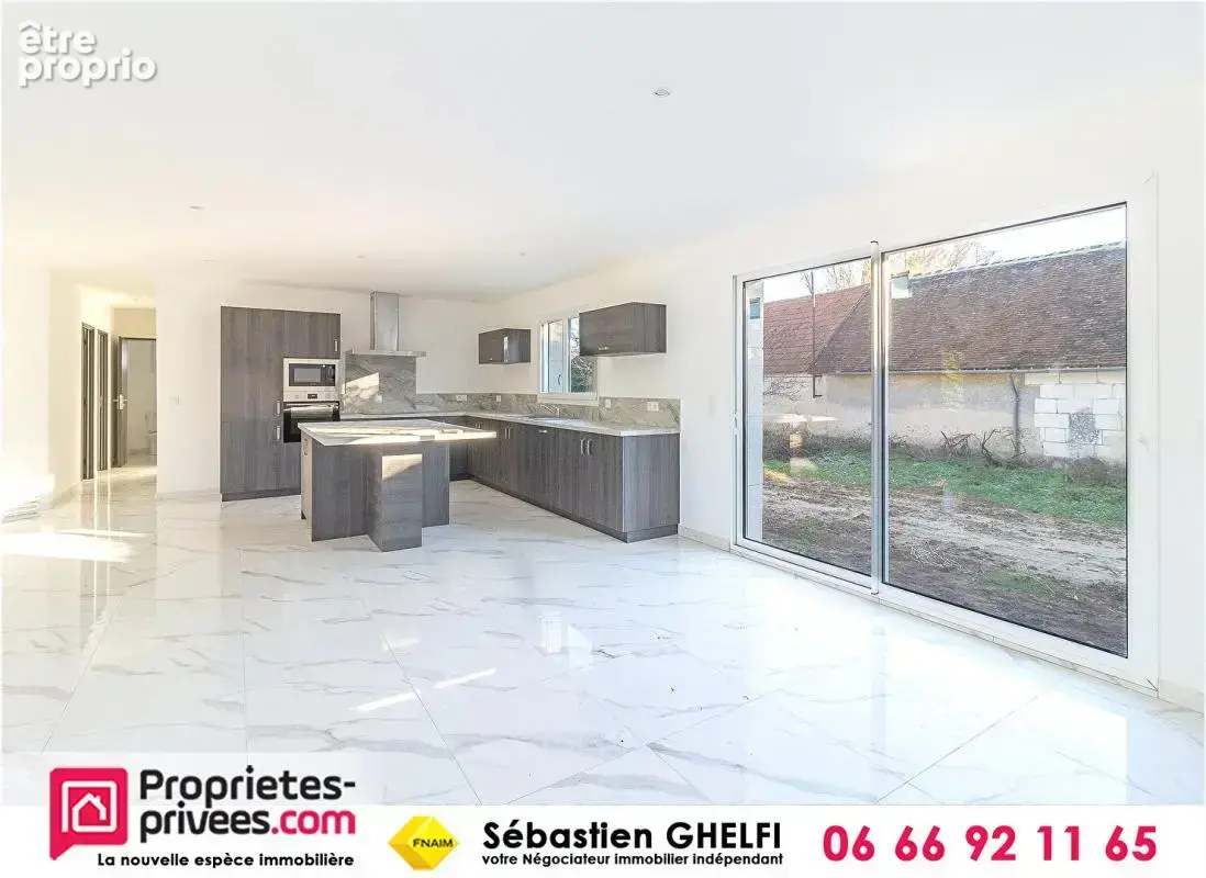 belle maison de plain pied avec grande salle de vie d'environ 80 m² - photo 4