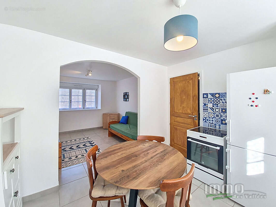 Appartement - rez-de-chaussée - photo 3