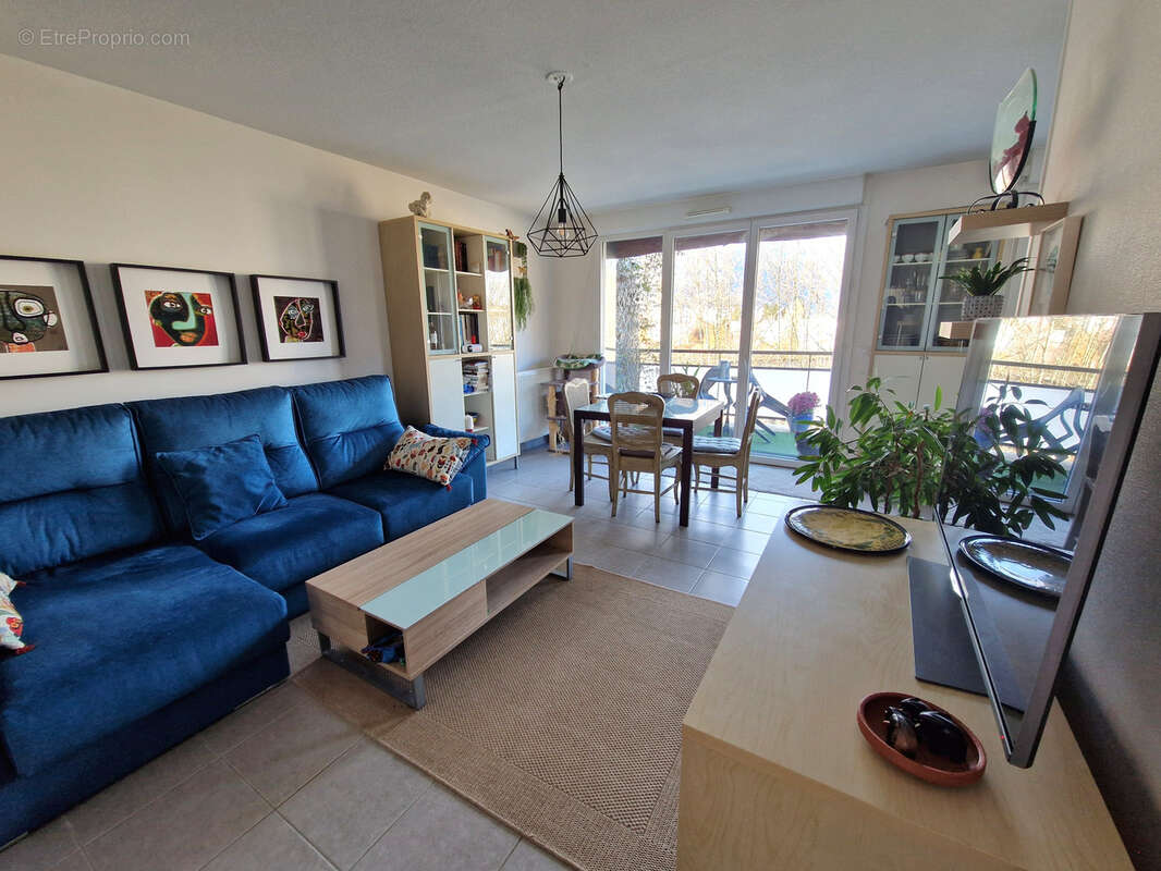 Appartement à SAINT-EGREVE