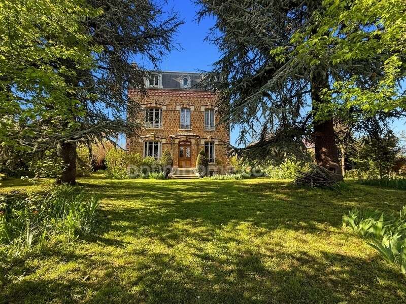 Propriete -  maison bourgeoise d'exception 10 pieces - 220 m2 - terrain 2500 m2 - photo 26