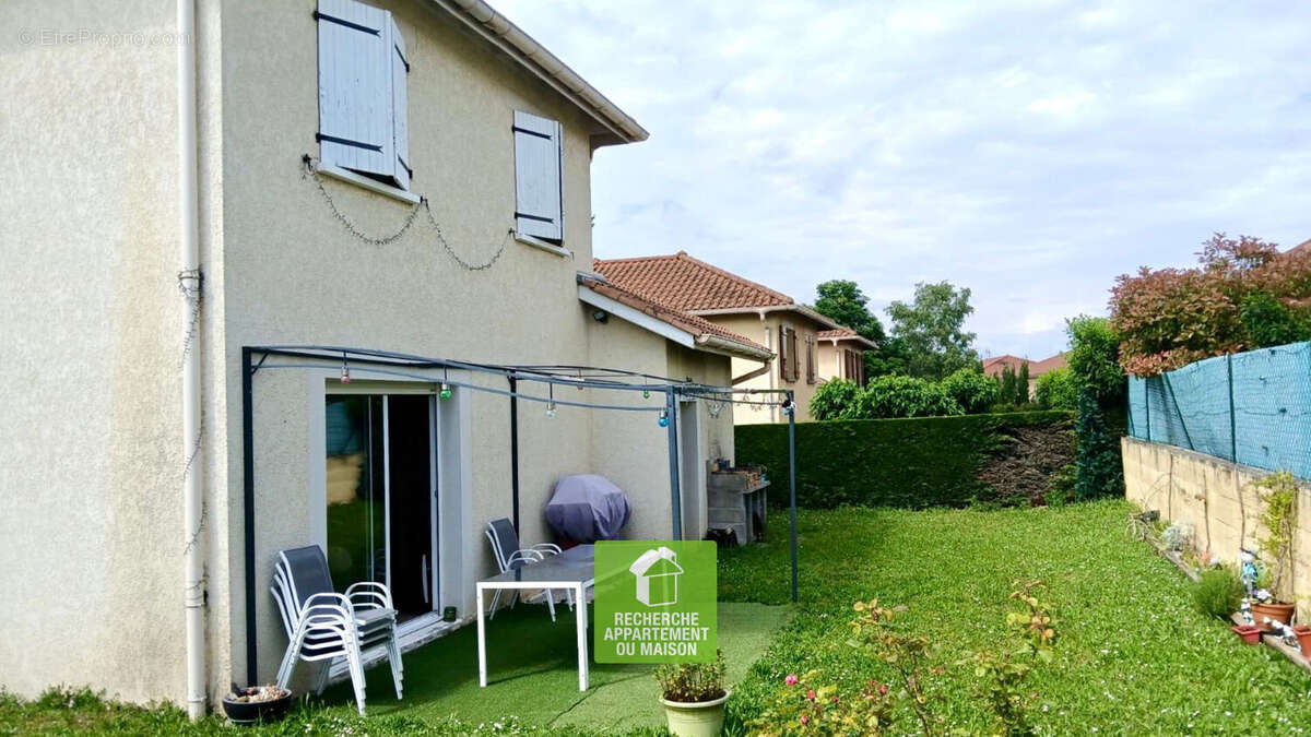 Maison à PONT-DE-CHERUY