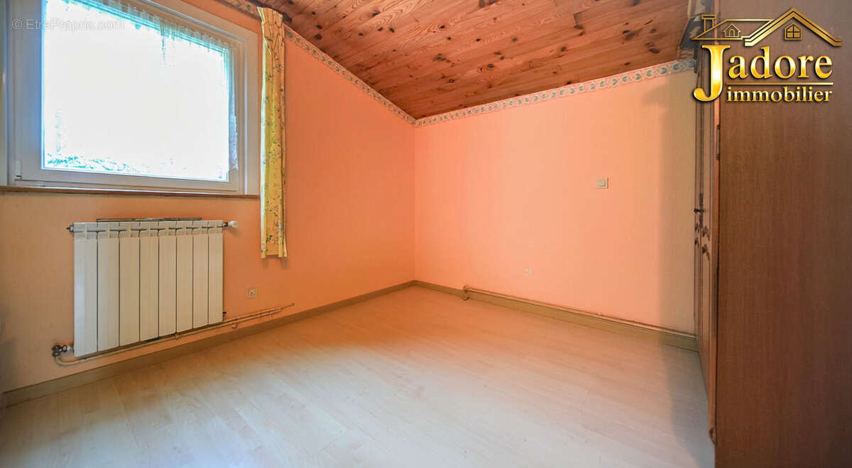 Plain-pied sur plus de 36 ares de terrain ! - photo 11
