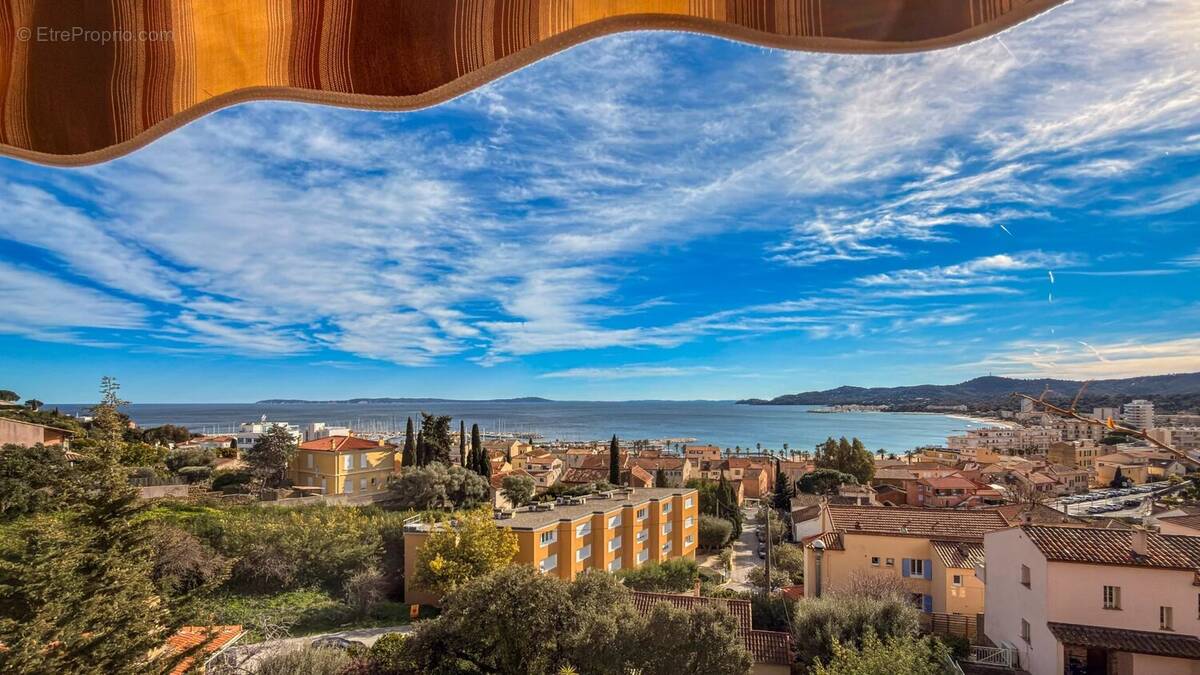 Appartement à LE LAVANDOU