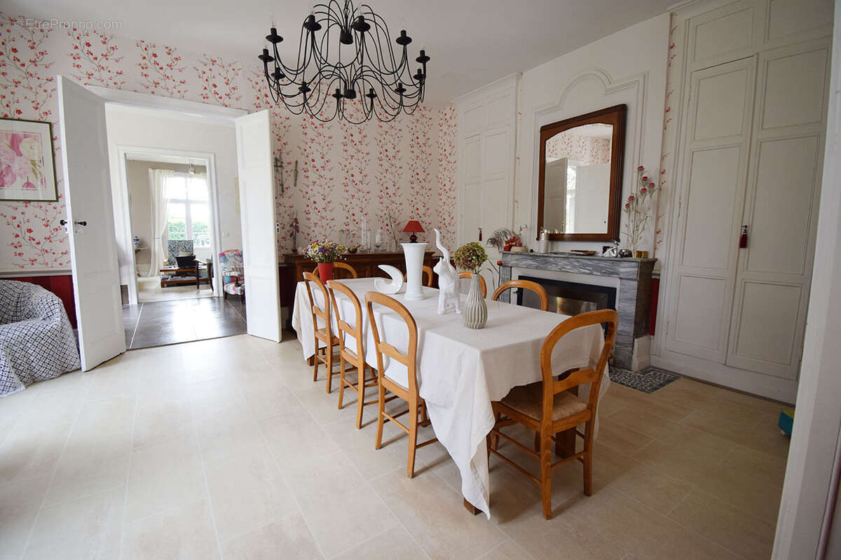 Maison à VILLENEUVE-SUR-LOT