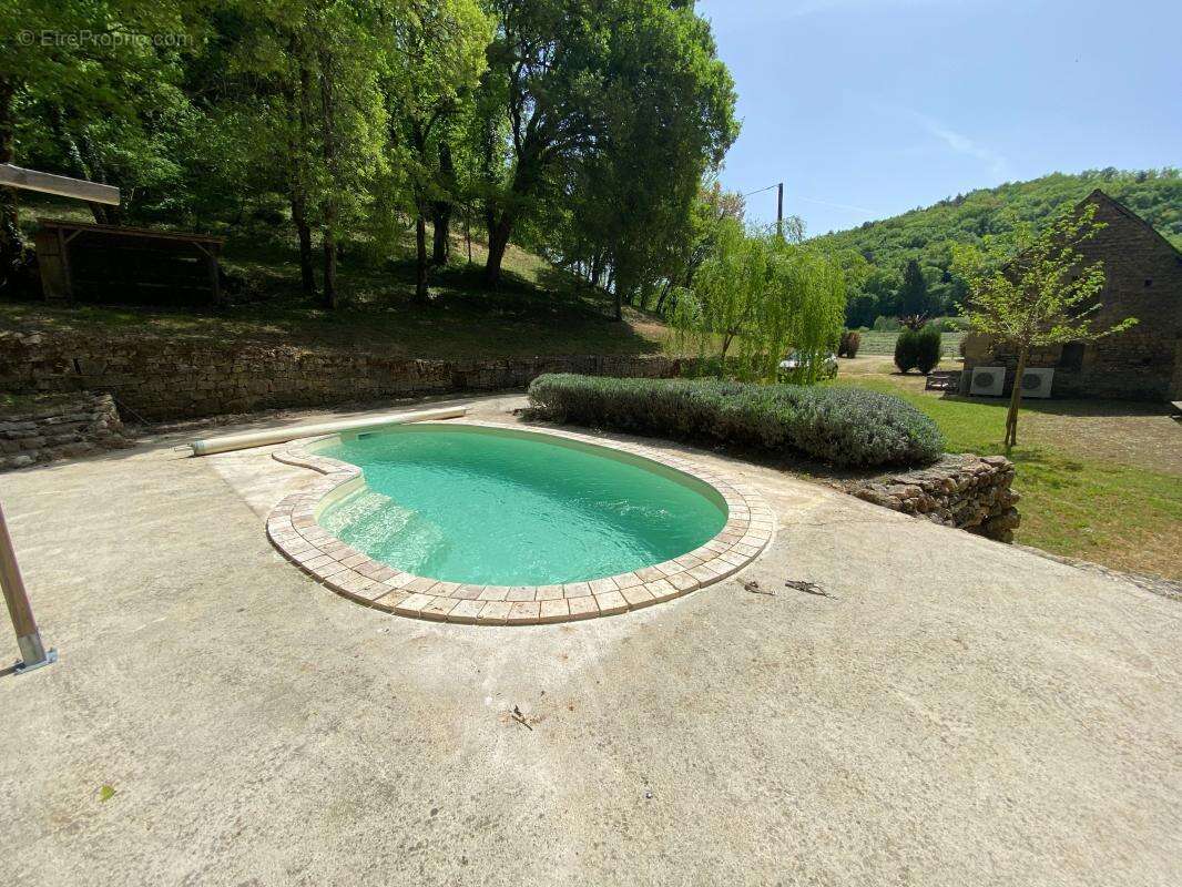 Maison à LES EYZIES-DE-TAYAC-SIREUIL