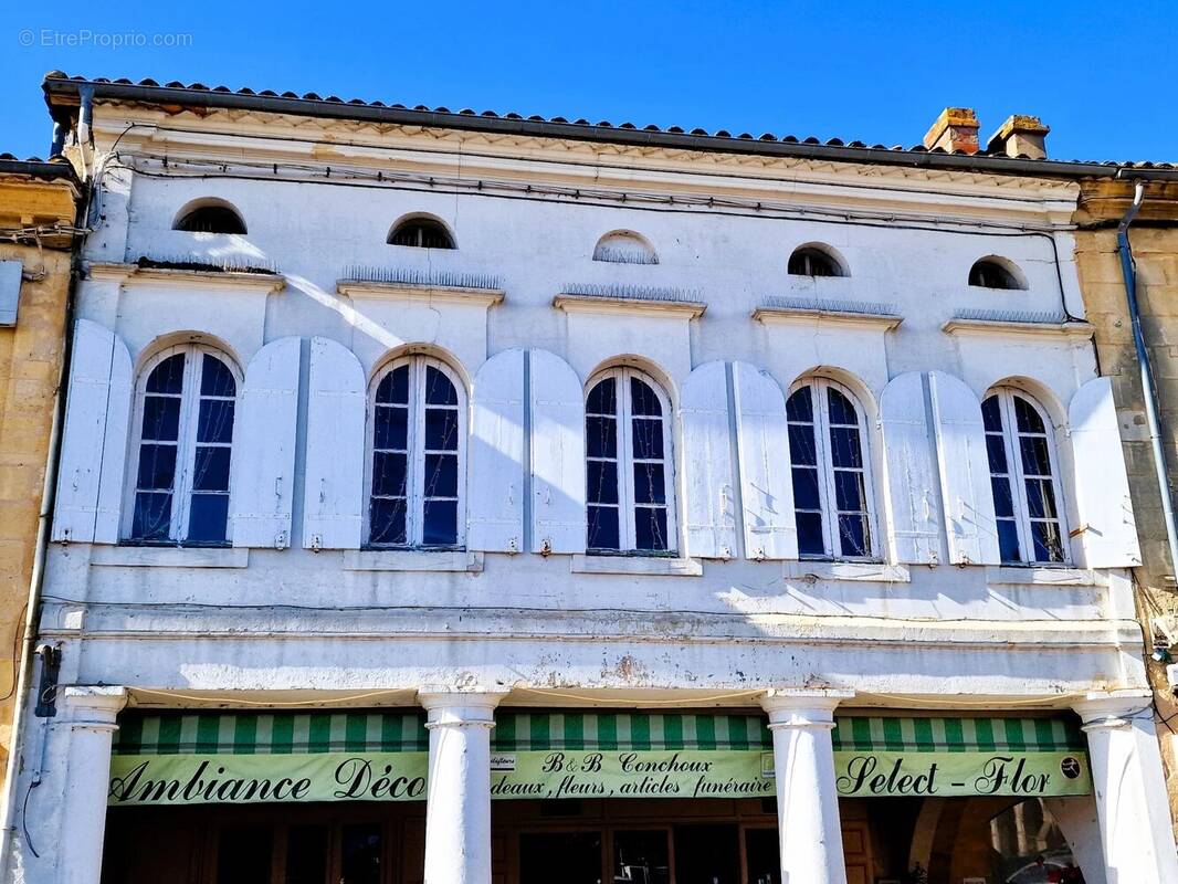 Appartement à SAUVETERRE-DE-GUYENNE