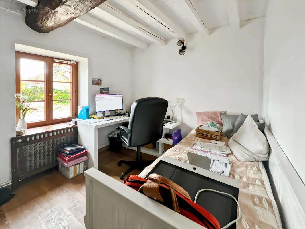 Maison à SAINT-PRIEST-BRAMEFANT