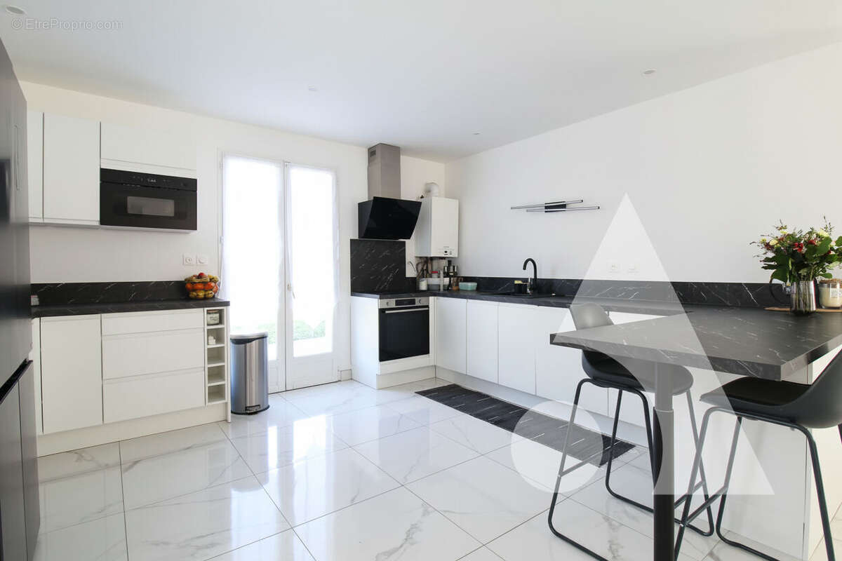 Maison Pont Sainte Maxence 5 pièce(s) 90 m2 - photo 3
