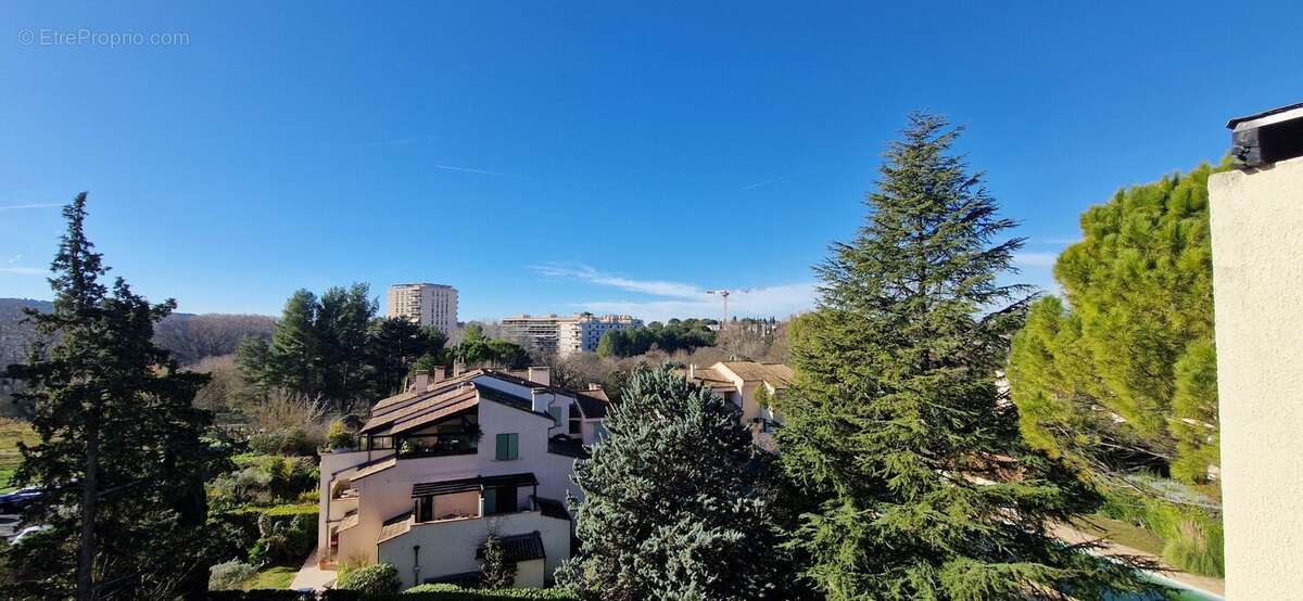Appartement à AIX-EN-PROVENCE