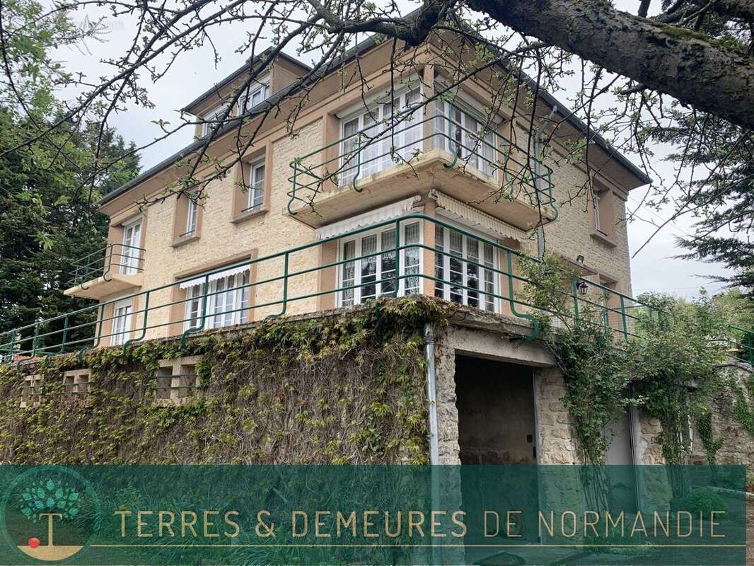 Maison à VIMOUTIERS