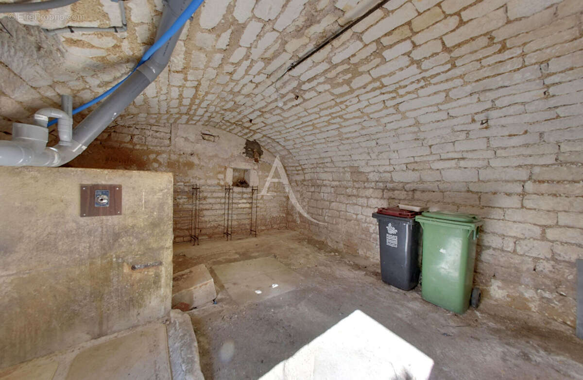 Maison entièrement rénovée à Courson Les Carrières - photo 11