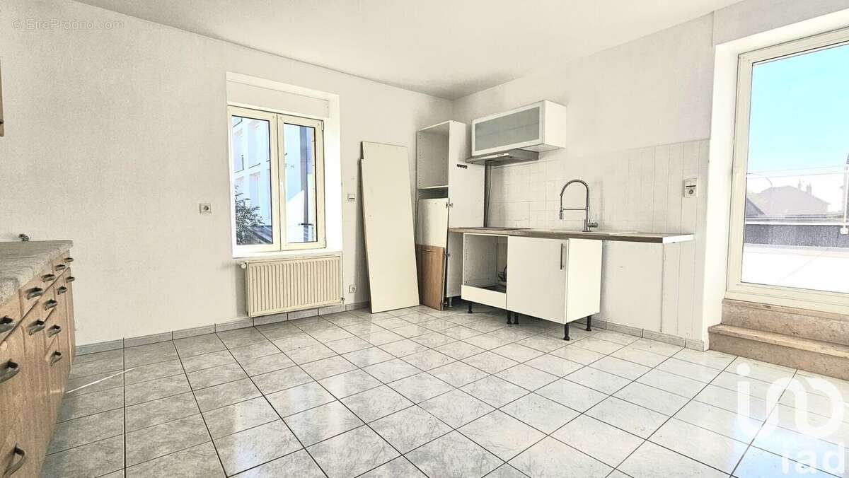 Photo 4 - Appartement à CHARLEVILLE-MEZIERES