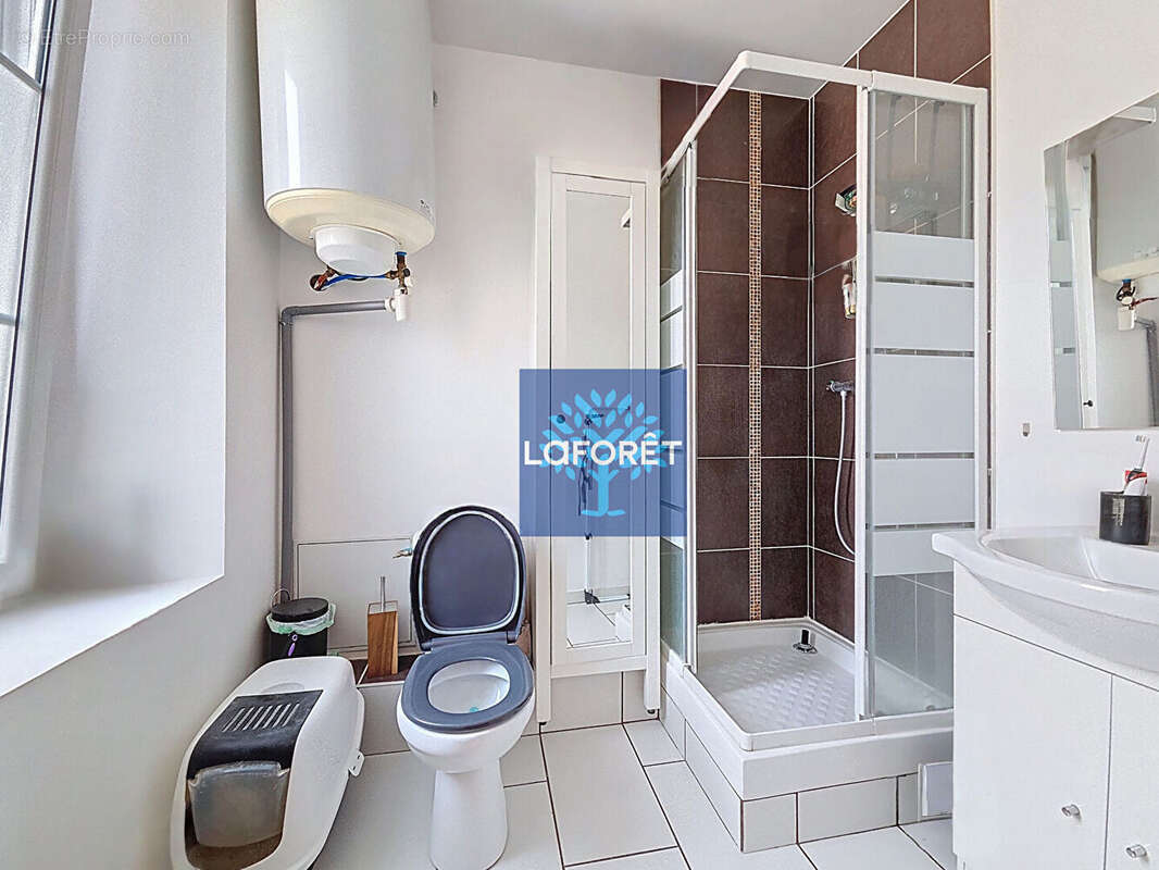 Appartement à LINAS