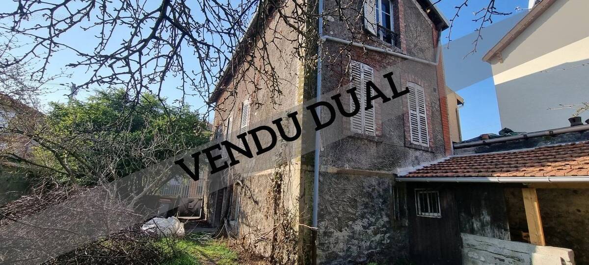 Maison à VILLEMOMBLE