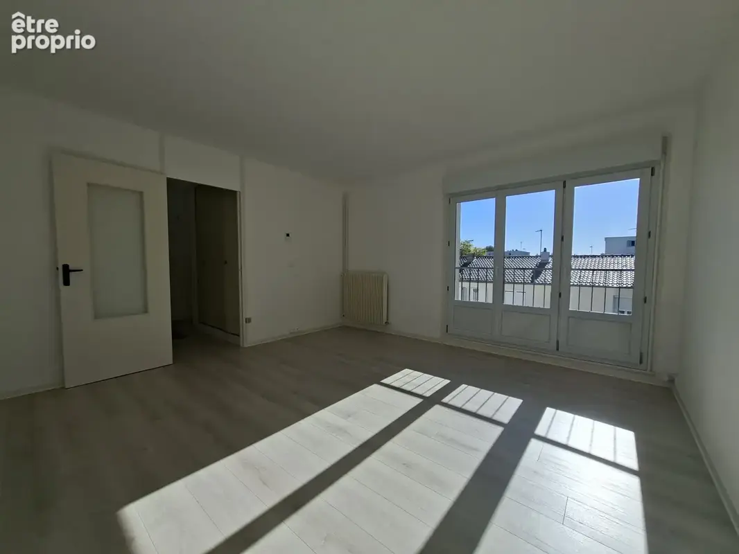 Appartement à usage d'habitation - photo 3