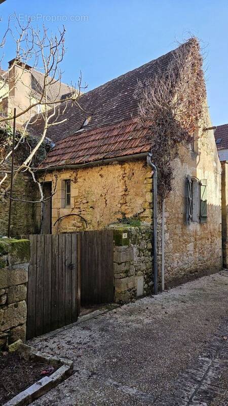 20260227111444 - Maison à SAINT-CYPRIEN