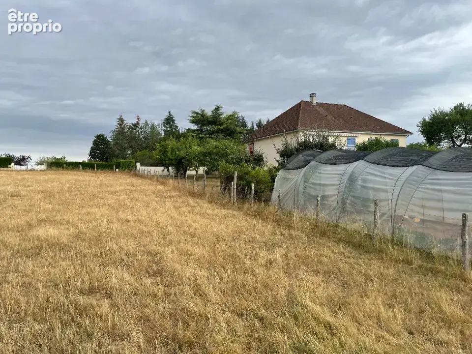 Terrain 1500 m² à Glandon  - photo 2