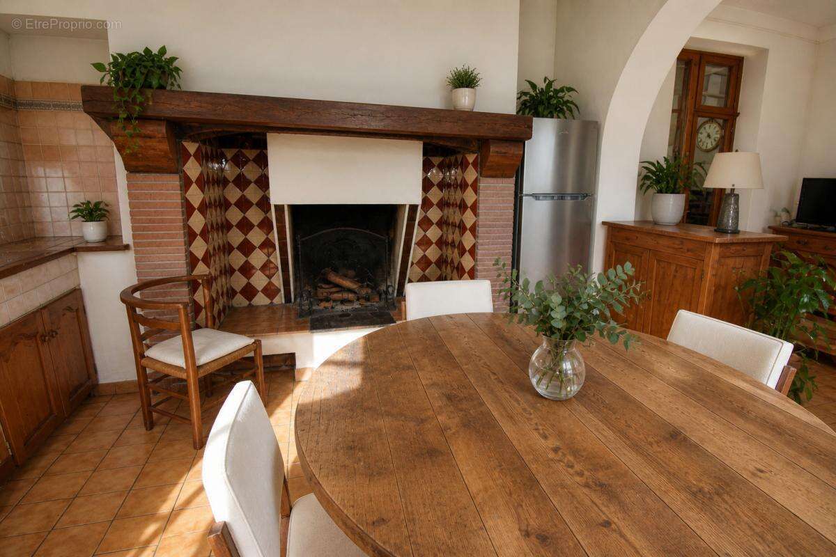 82130, Montastruc, Montauban Nord, Maison plain pied, 160 m², 6 pièces, 3/4 chambres sur 1,5 hA de terrain - photo 17