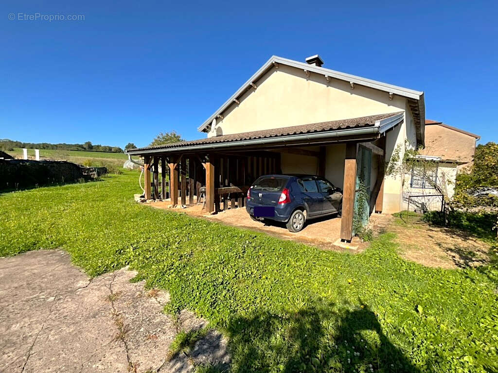 Maison à DAMPVALLEY-SAINT-PANCRAS