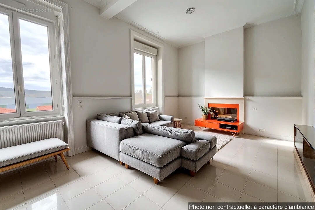 01640 Jujurieux   Appartement T4 de 88 m2 avec garage privatif électrifié, stationnement et espace vert - photo 3