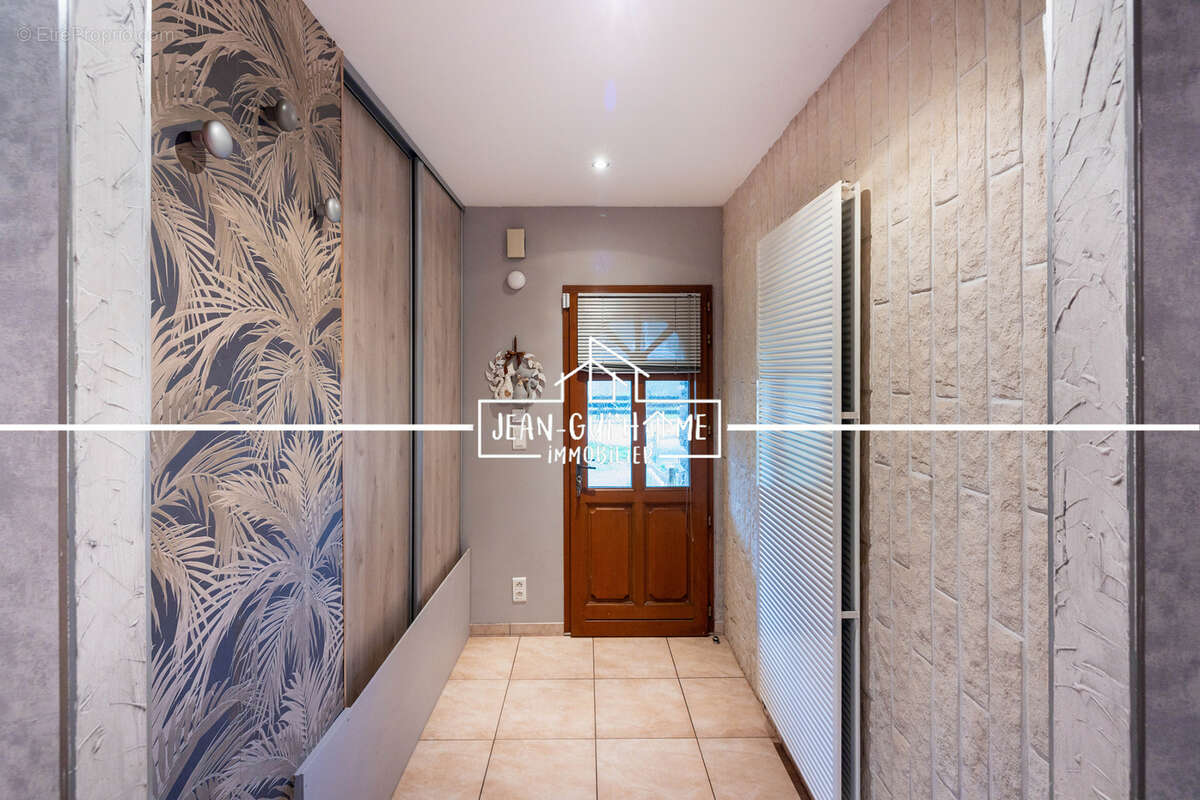 Maison à SAINT-NABORD