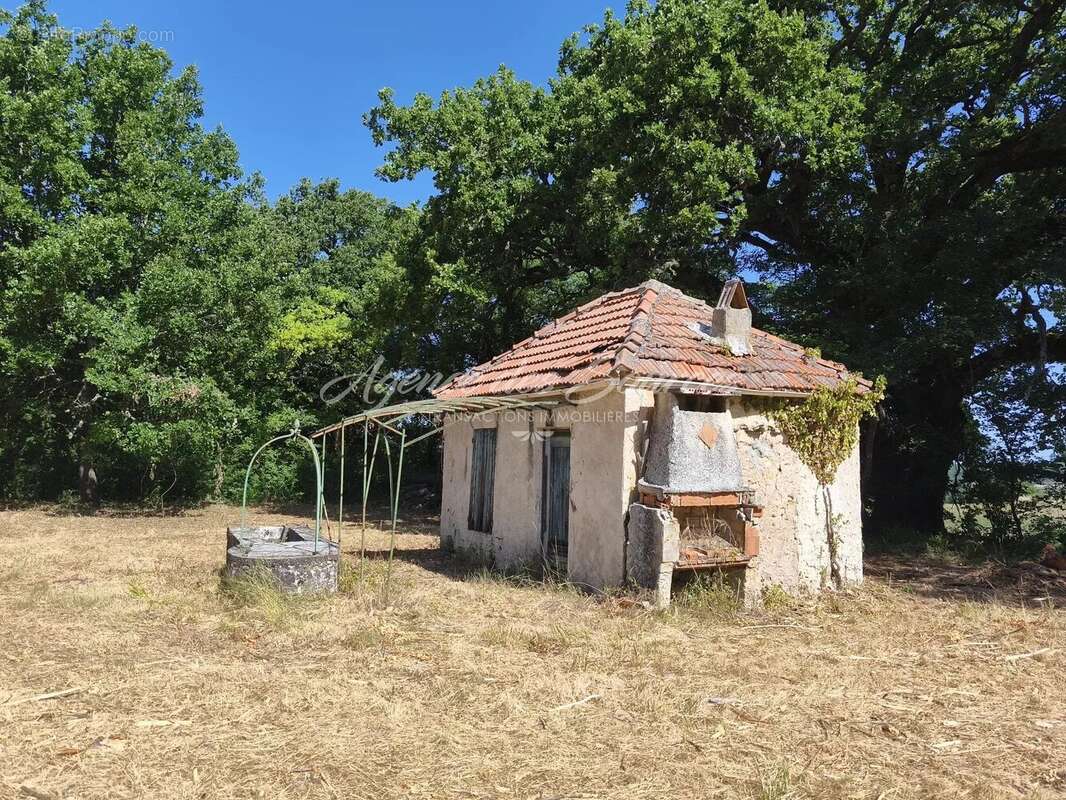 Maison à ESPARRON