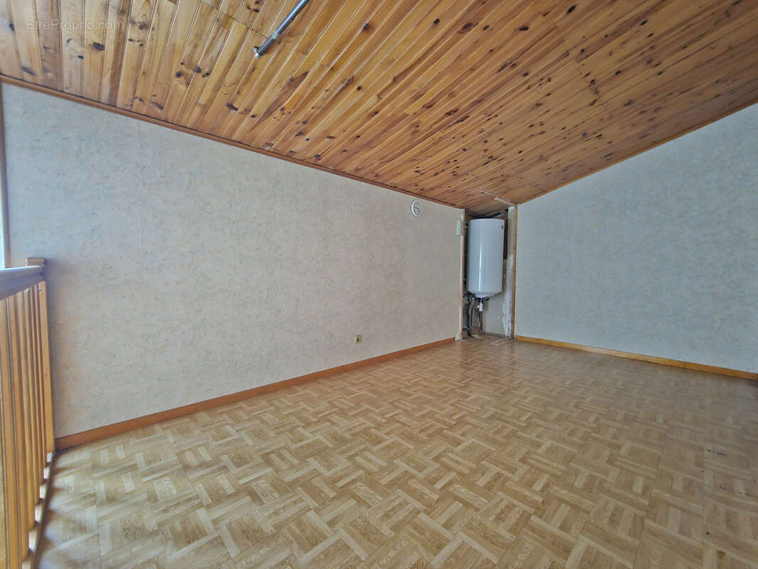 Maison à SAINT-MICHEL-EN-L'HERM