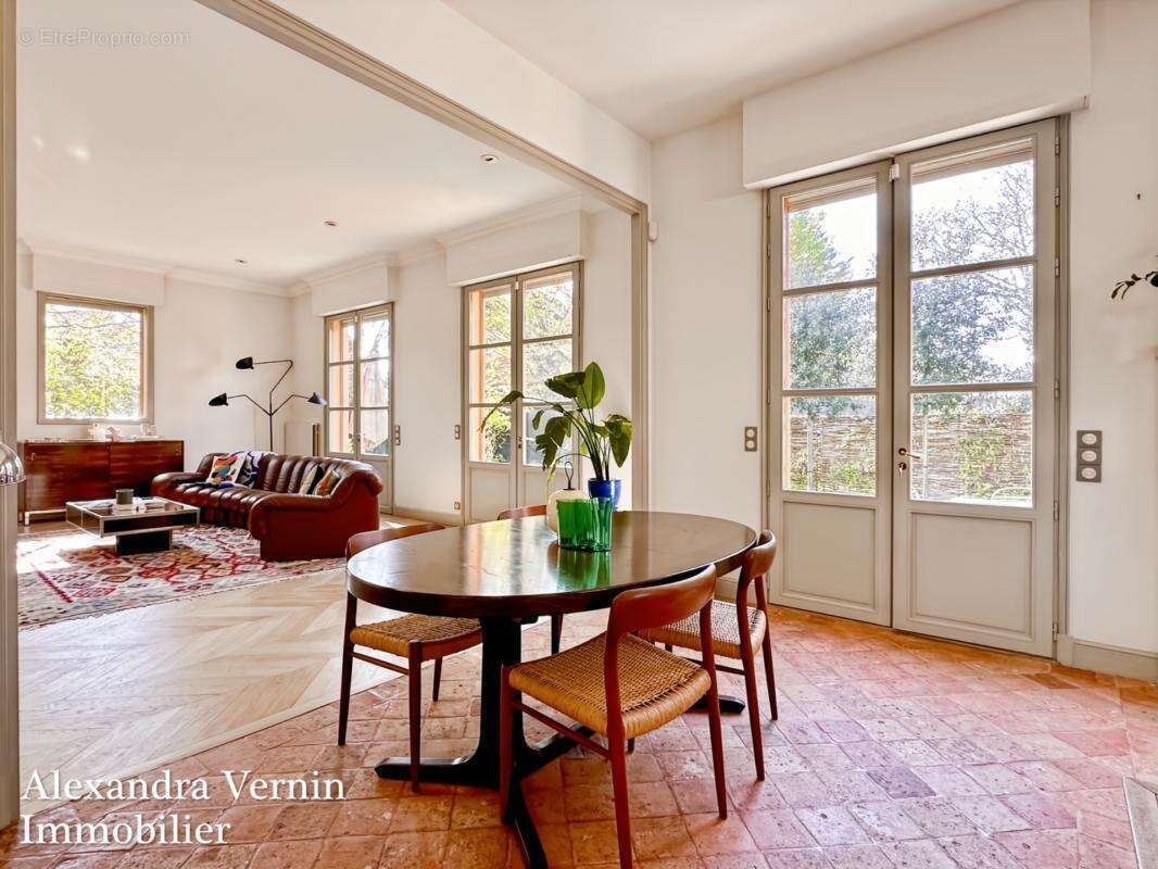 Maison de caractère entièrement rénovée quartier Péreire Saint-Germain-en-Laye - photo 2