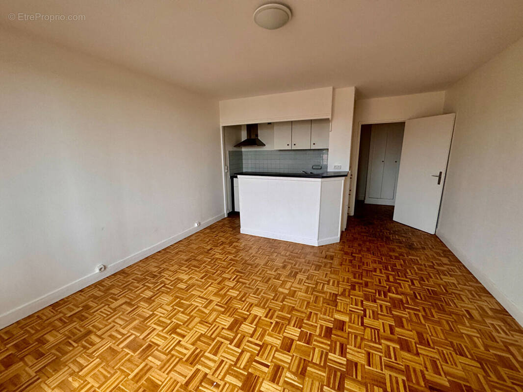 Appartement à FONTENAY-SOUS-BOIS