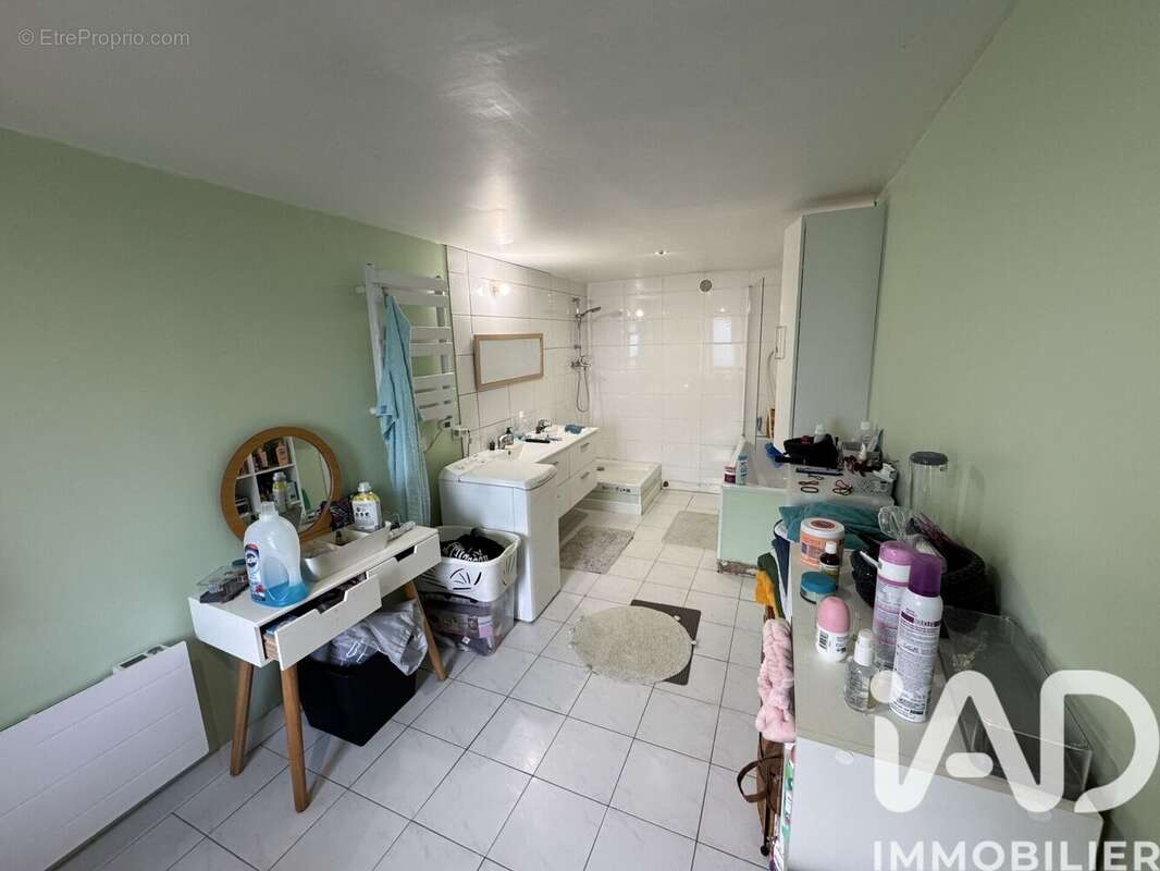 Maison 74 m² à Villamblain  - photo 7