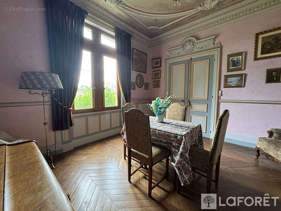 Maison à L'AIGLE