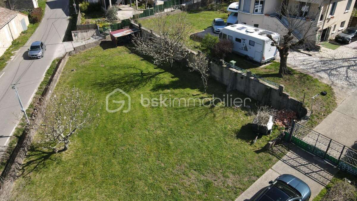 Terrain à GAGNIERES