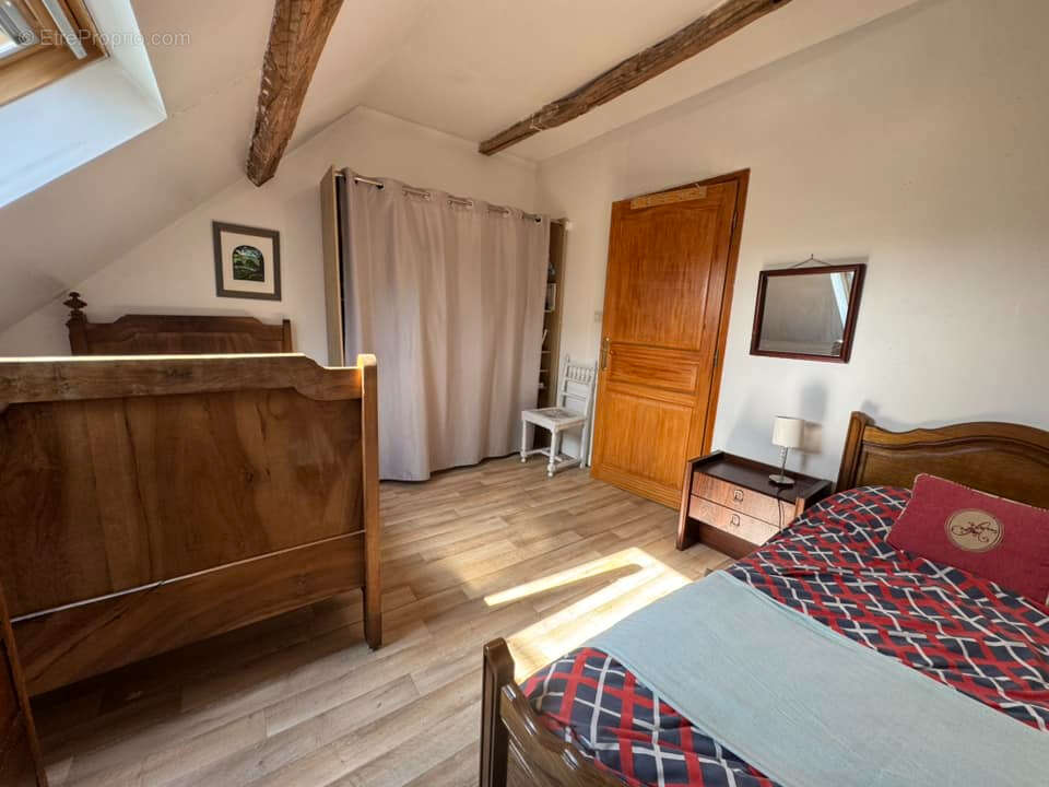 Maison à SAINT-PARDOUX-CORBIER