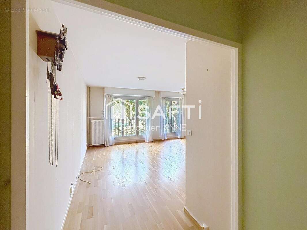 Appartement 70 m² à Caen  - photo 9