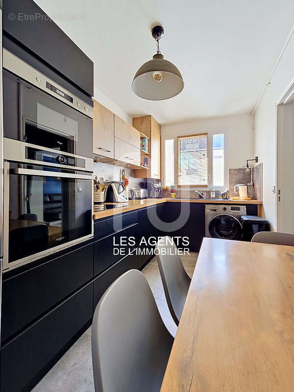 Appartement à ASNIERES-SUR-SEINE