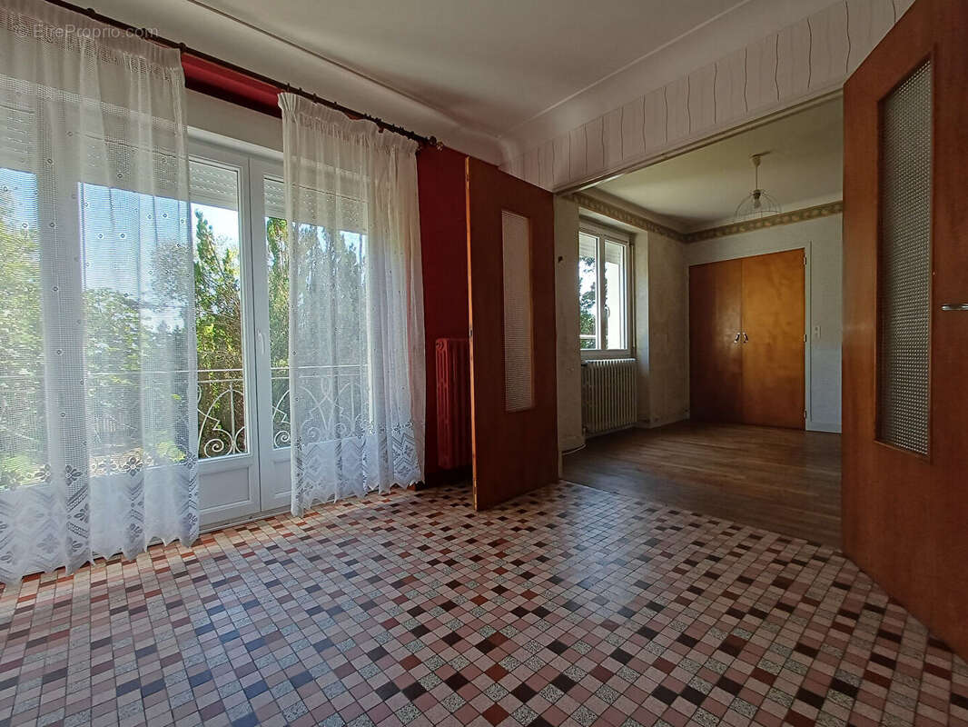 Maison à NIVILLAC