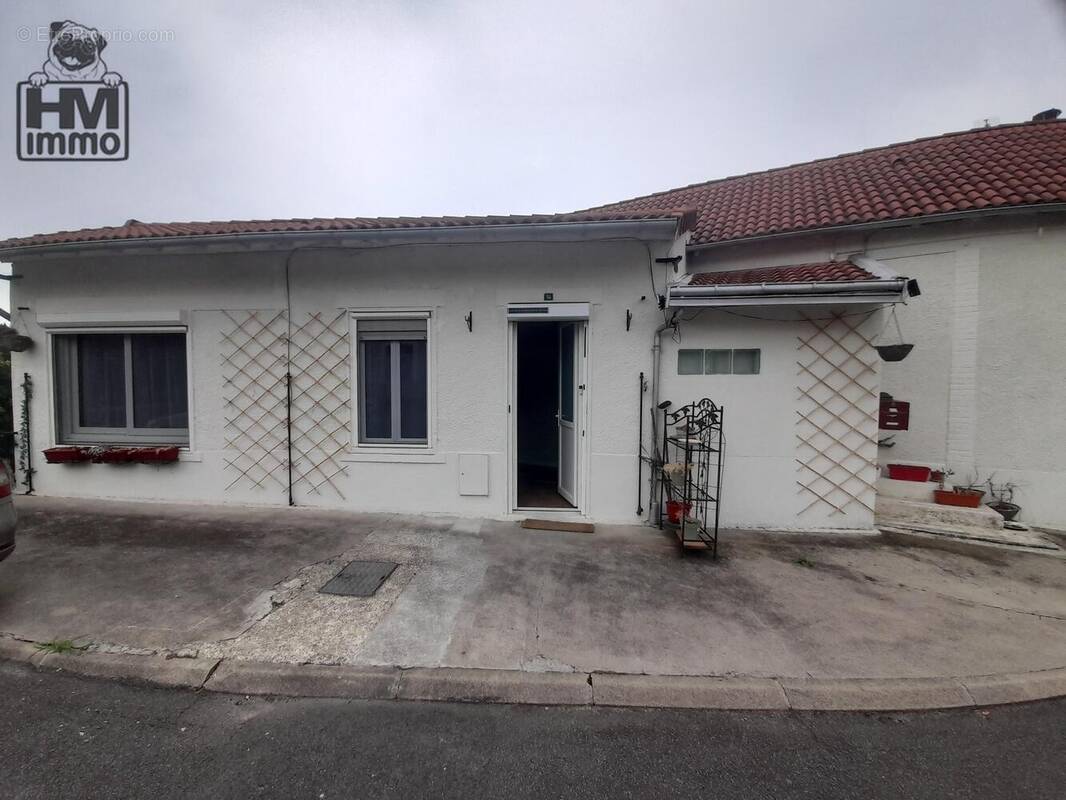 Maison à SAINT-PRIEST-TAURION